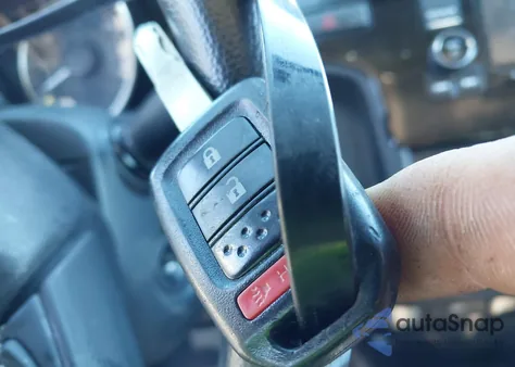 2016 Honda Fit Lx z USA, uszkodzony, nr VIN JHMGK5H50GX019122